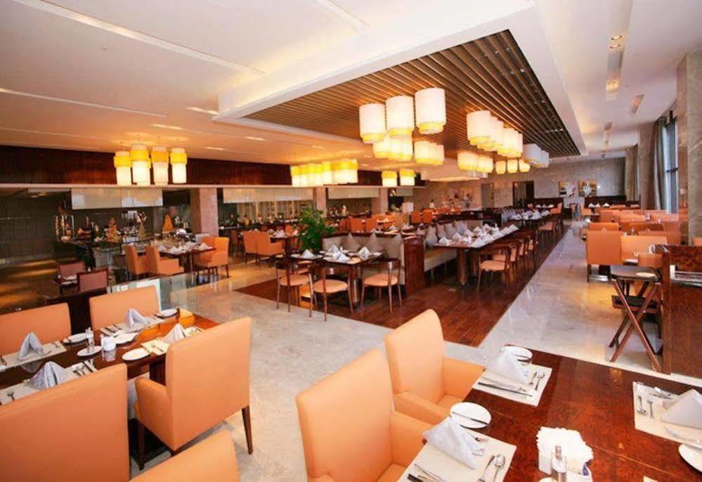 Wyndam Xuzhou East Hotel Bagian luar foto